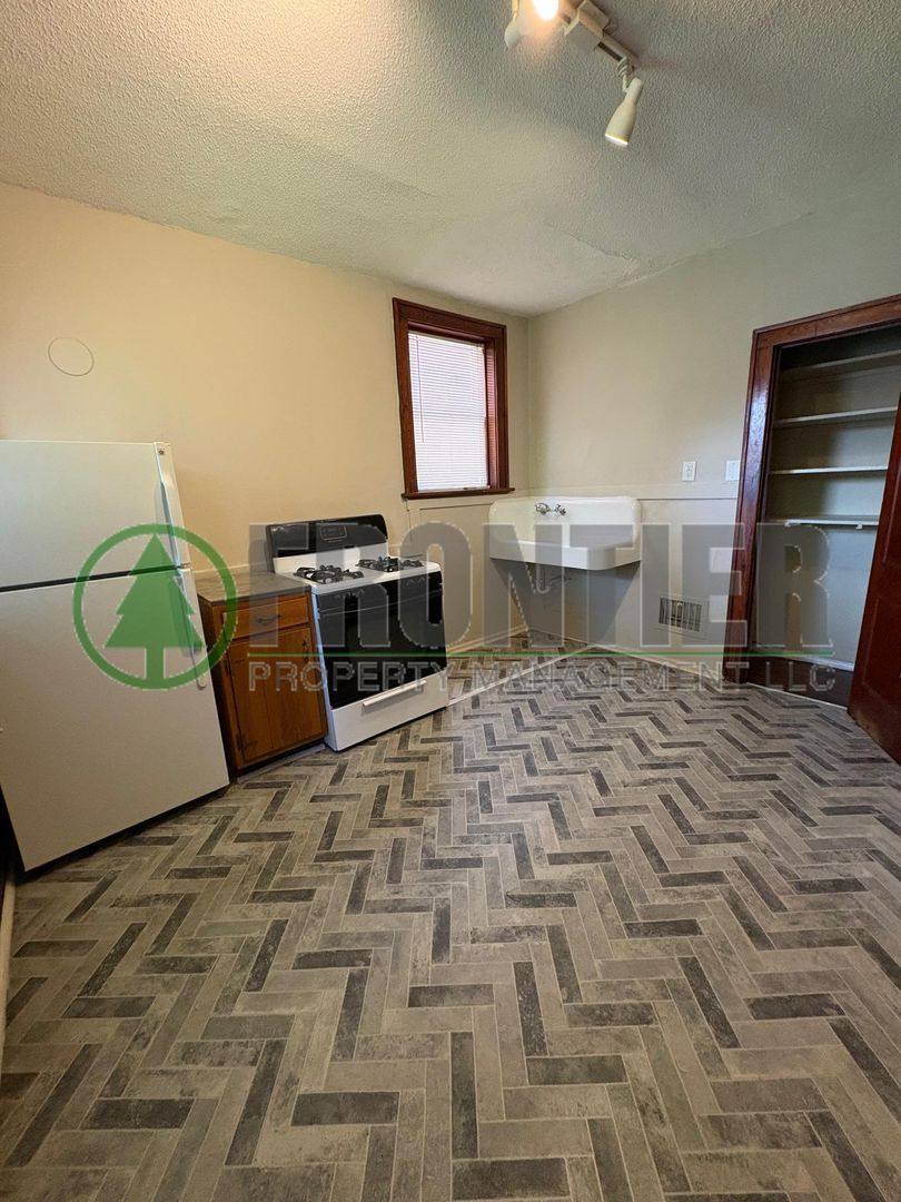 Apartment for rent at 4759-61 Alaska Ave, Saint Louis, MO 63111