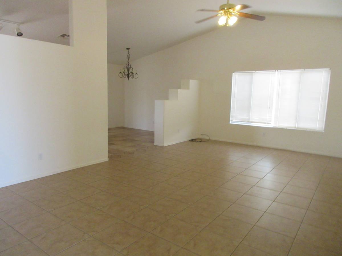 House for rent at 1737 W Corte De Cajamarca, Sahuarita, AZ 85629