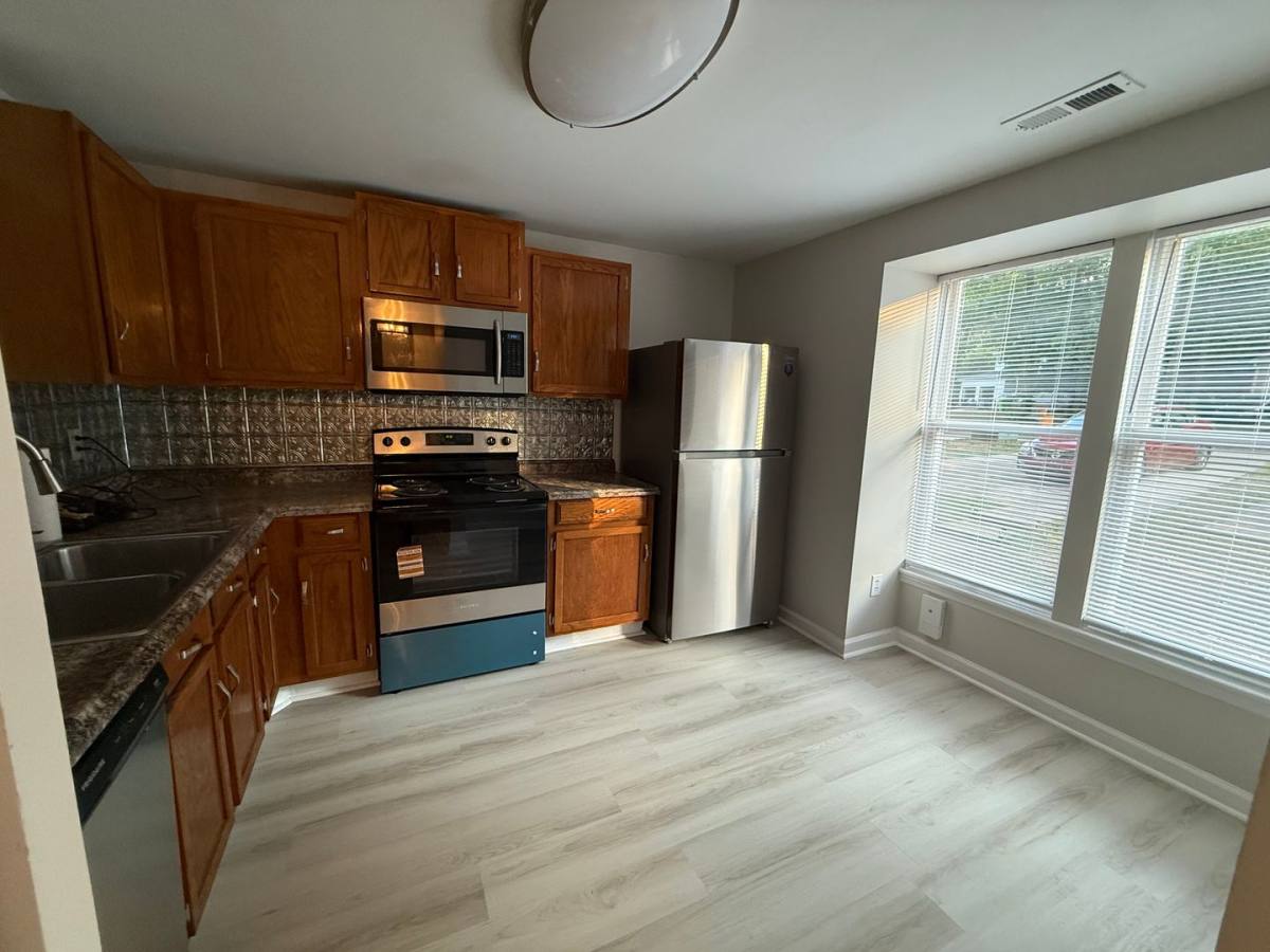 Townhouse for rent at 7252 Shellburne Dr, Raleigh, NC 27612