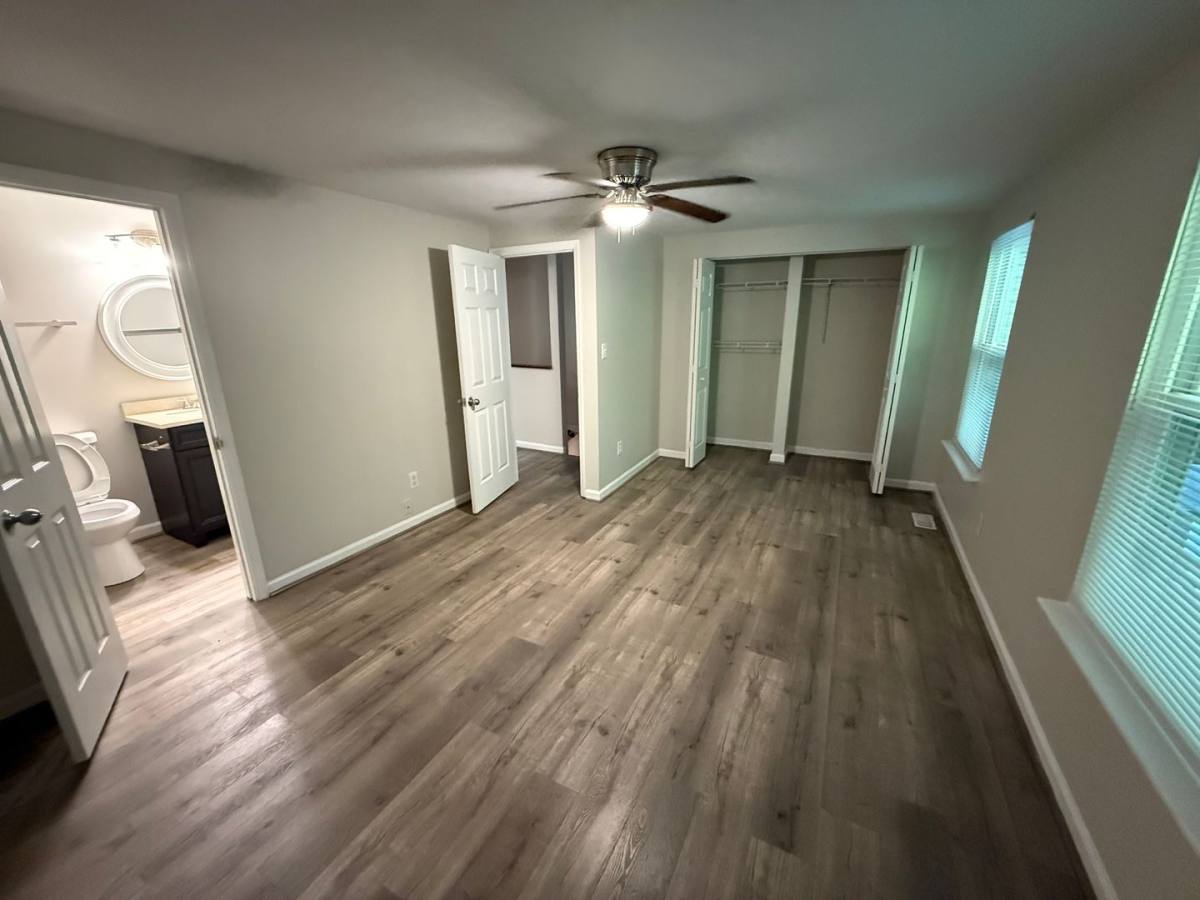 Townhouse for rent at 7252 Shellburne Dr, Raleigh, NC 27612