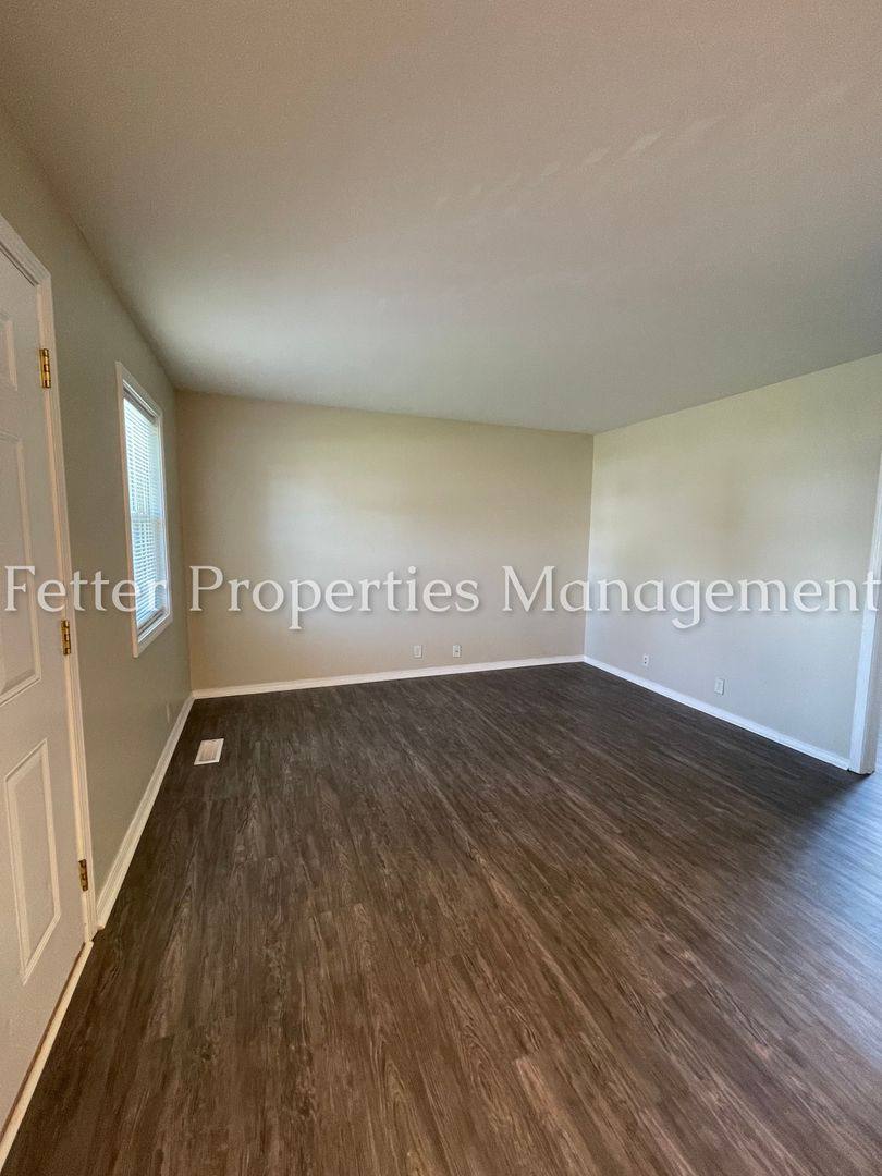 Apartment for rent at 3404 Marion Ave, Evansville, IN 47712