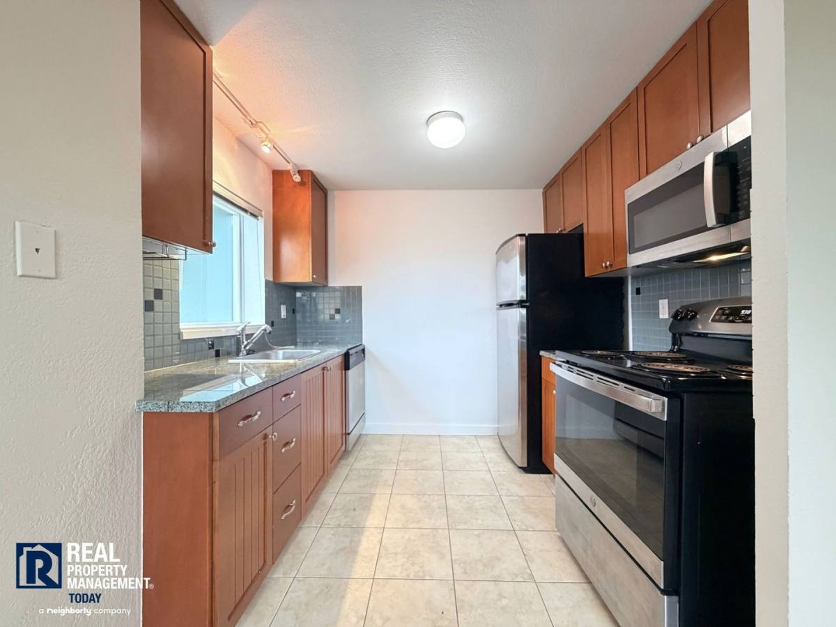 Condo for rent at 3008 N Narrows Dr, Tacoma, WA 98407