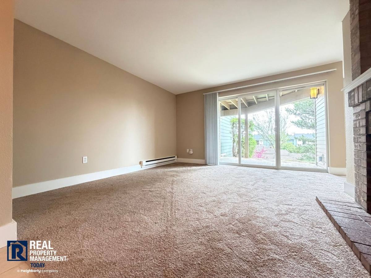Condo for rent at 3008 N Narrows Dr, Tacoma, WA 98407