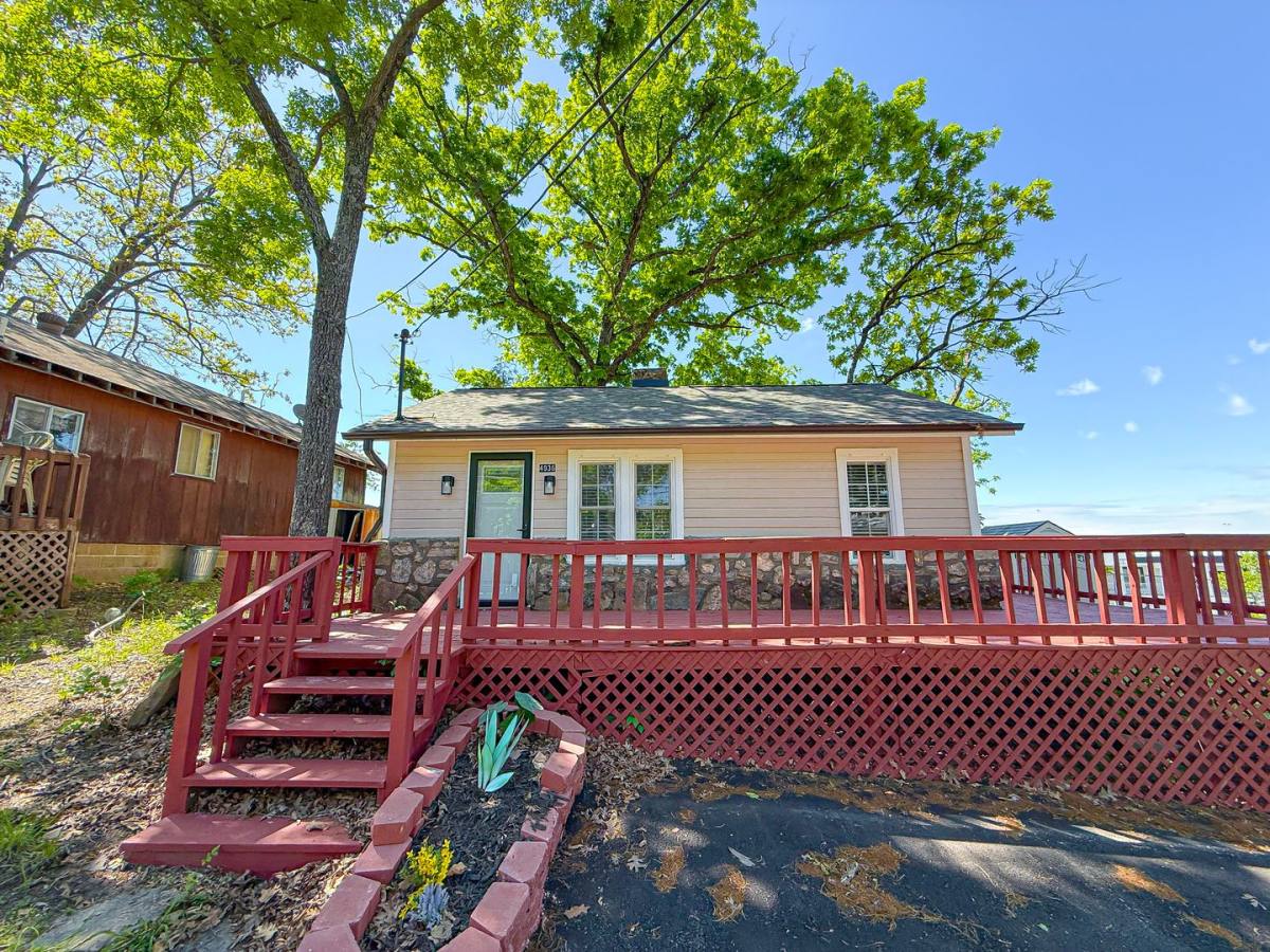 Condo for rent at 4936 University Lane, Osage Beach, MO 65065