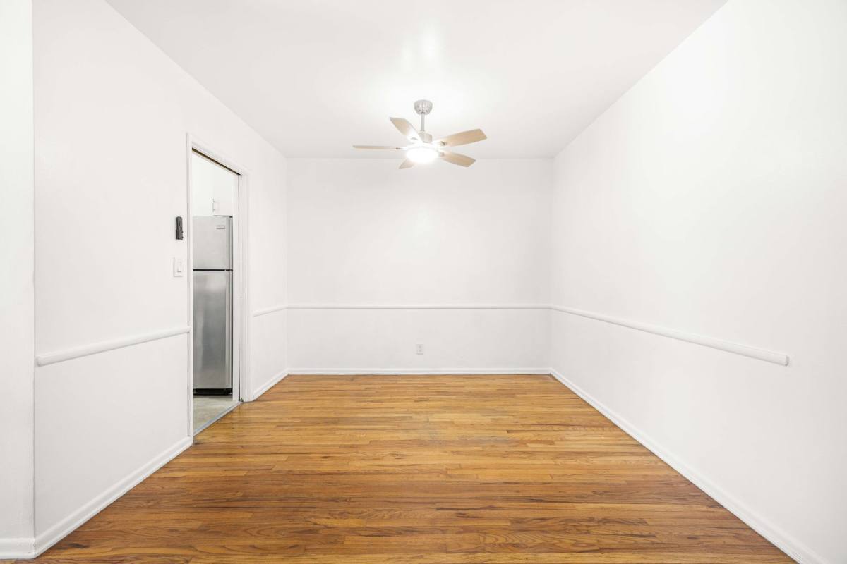 Apartment for rent at 1737 N Orange Dr, Los Angeles, CA 90028