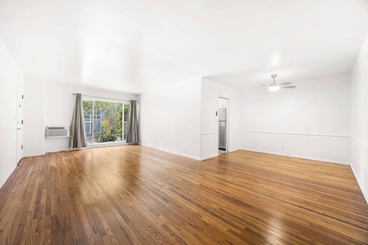 Apartment for rent at 1737 N Orange Dr, Los Angeles, CA 90028
