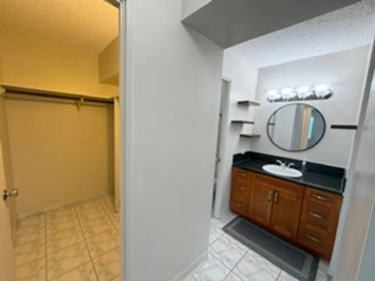 Condo for rent at 98-1038 Moanalua Rd, Aiea, HI 96701