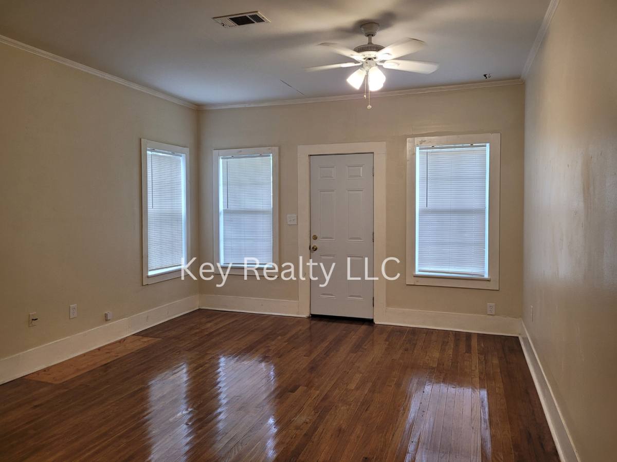 House for rent at 2315 Elliott St, Alexandria, LA 71301