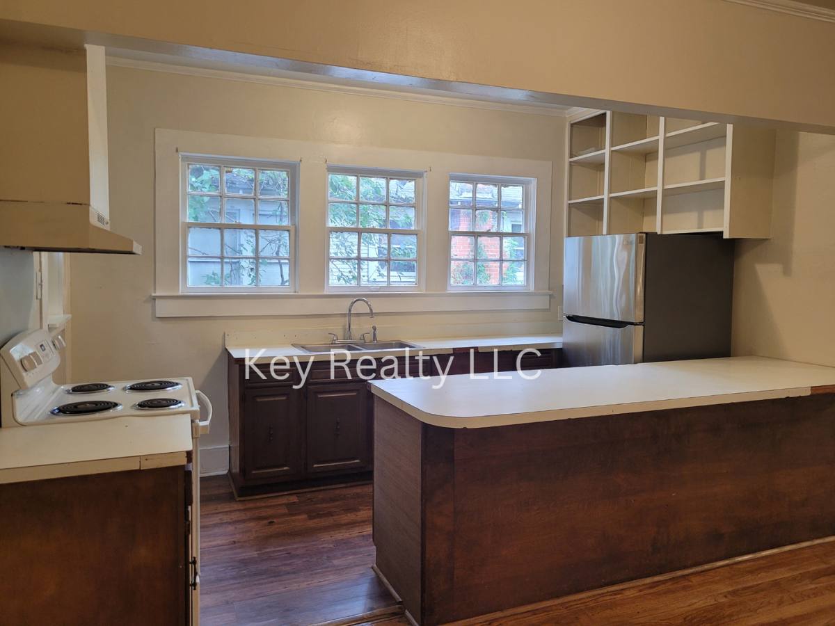 House for rent at 2315 Elliott St, Alexandria, LA 71301
