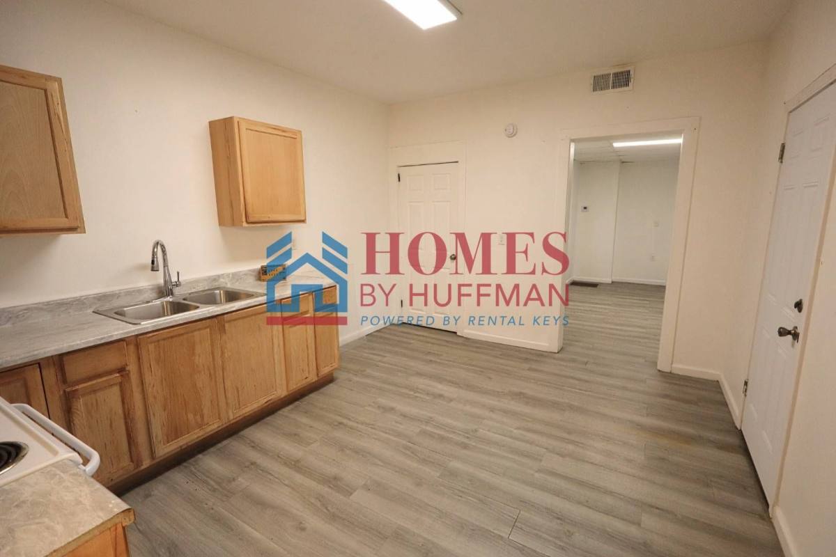 Apartment for rent at 309 E Virginia St, Evansville, IN 47711
