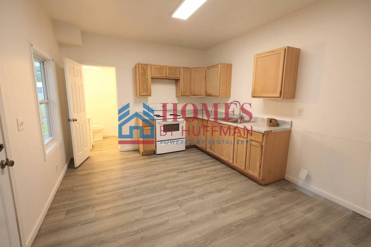 Apartment for rent at 309 E Virginia St, Evansville, IN 47711