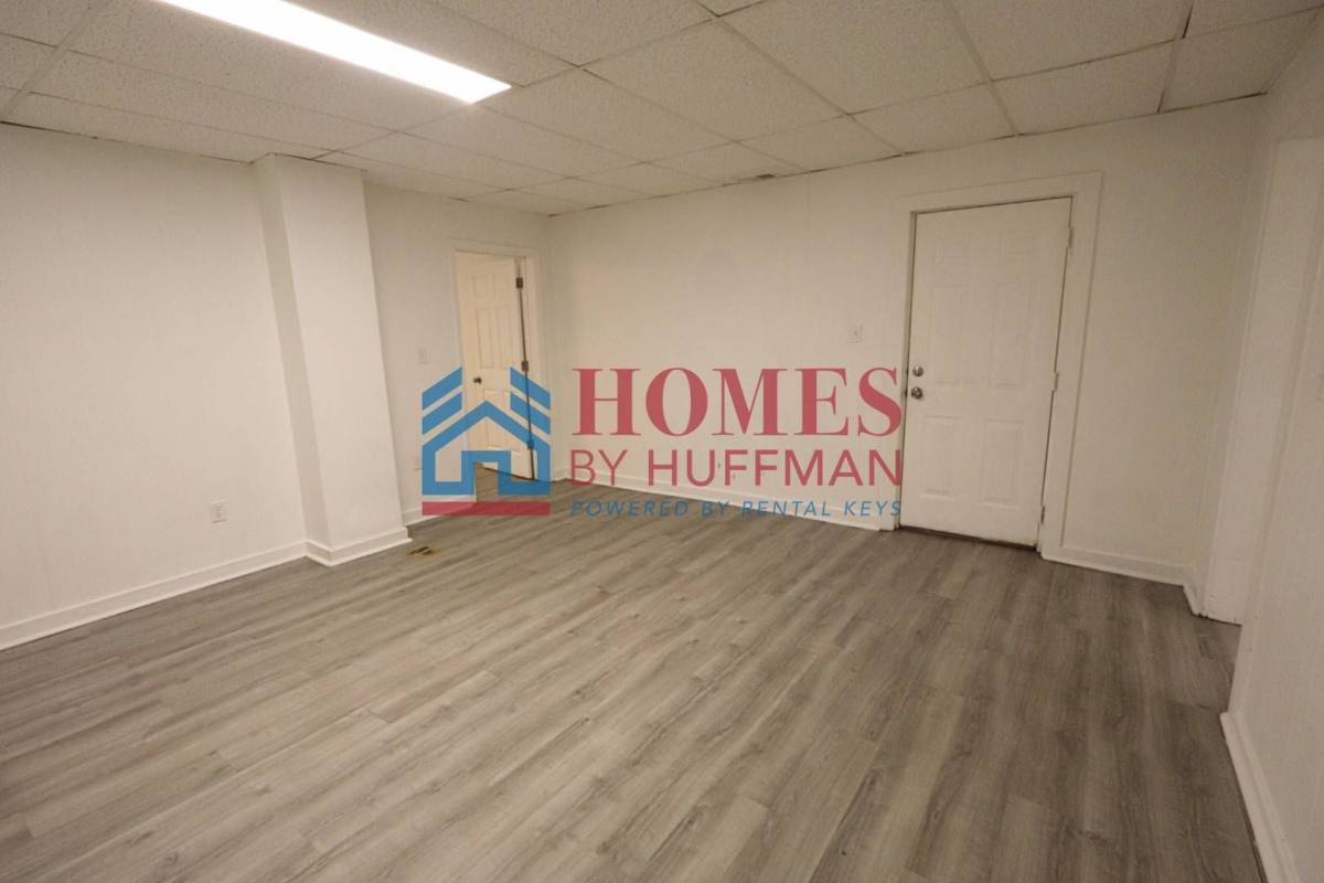 Apartment for rent at 309 E Virginia St, Evansville, IN 47711
