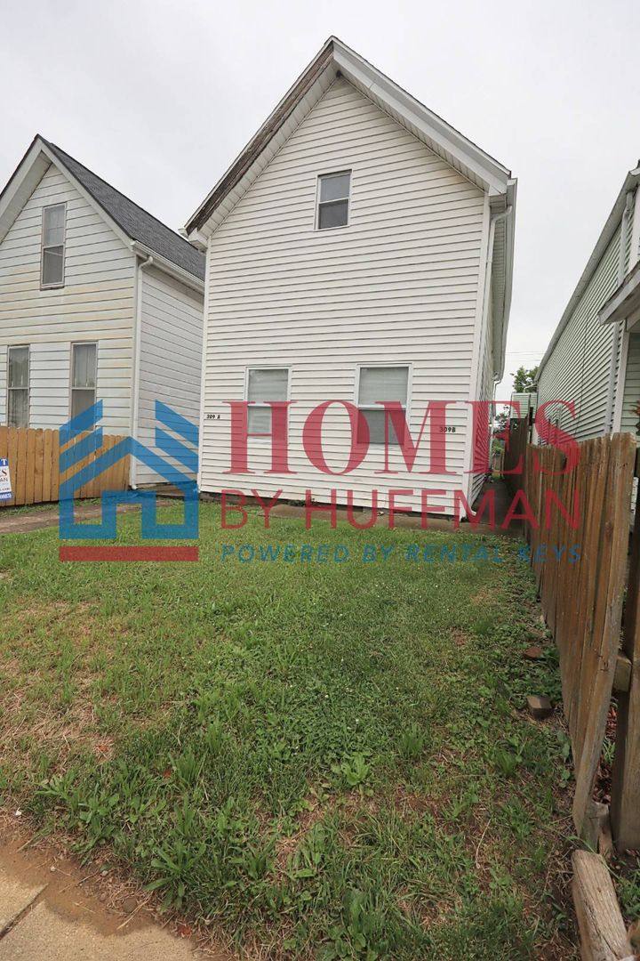 Apartment for rent at 309 E Virginia St, Evansville, IN 47711