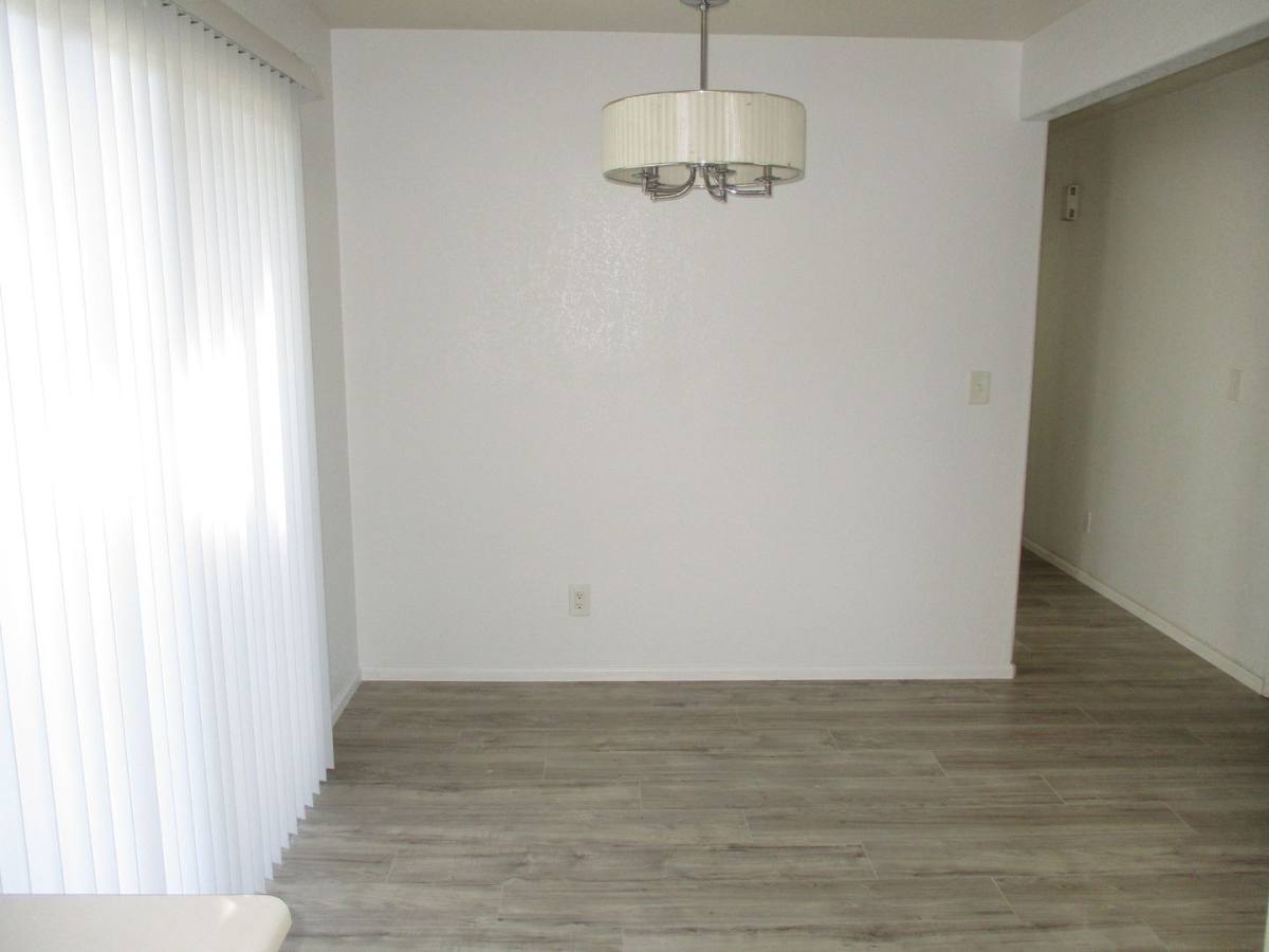 Apartment for rent at 1885, 1887, 1889, 1891 Medart Lane, Grants Pass, OR 97527