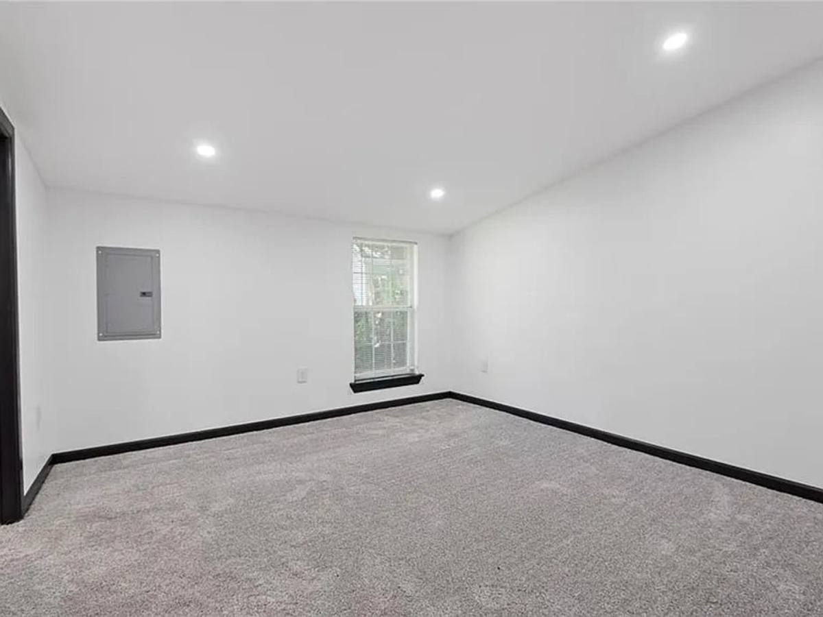 Apartment for rent at 3205 NW 14th St, Oklahoma City, OK 73107