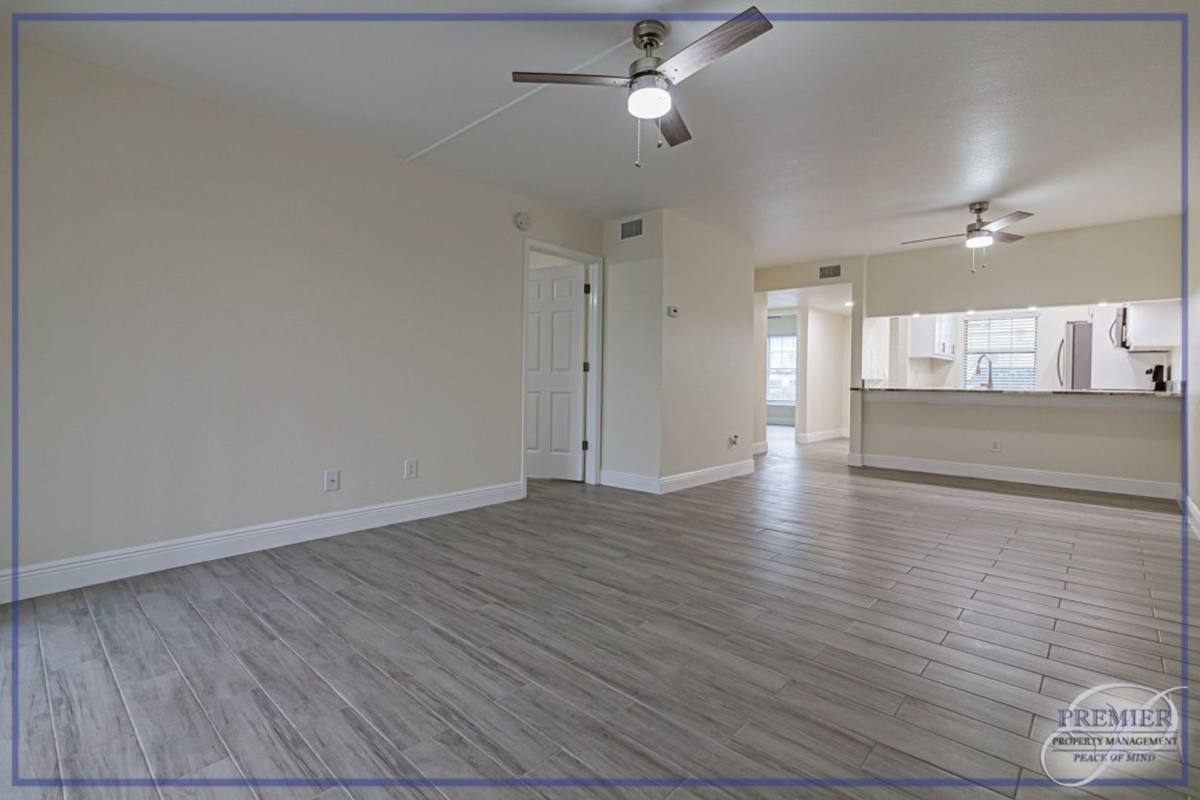 Condo for rent at 2562 Kings Lake Blvd, Naples, FL 34112