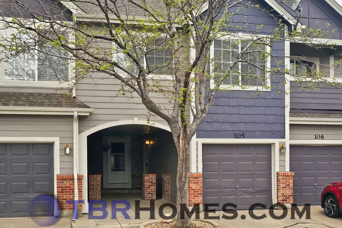 Townhouse for rent at 1441 S Danube Way, Aurora, CO 80017