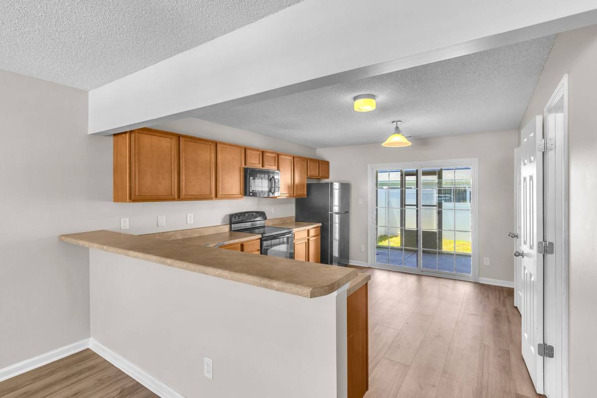 Townhouse for rent at 1011 Banister Loop, Jacksonville, NC 28546