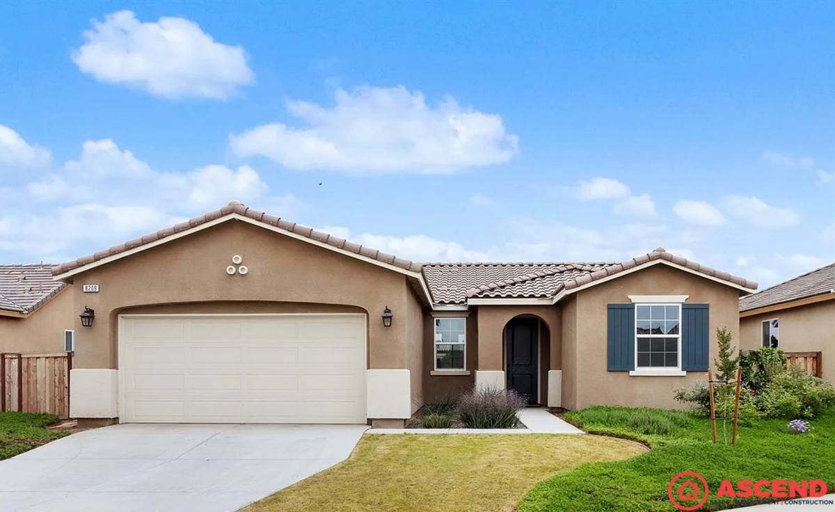 House for rent at 8209 Coral Point Court, Bakersfield, CA 93313