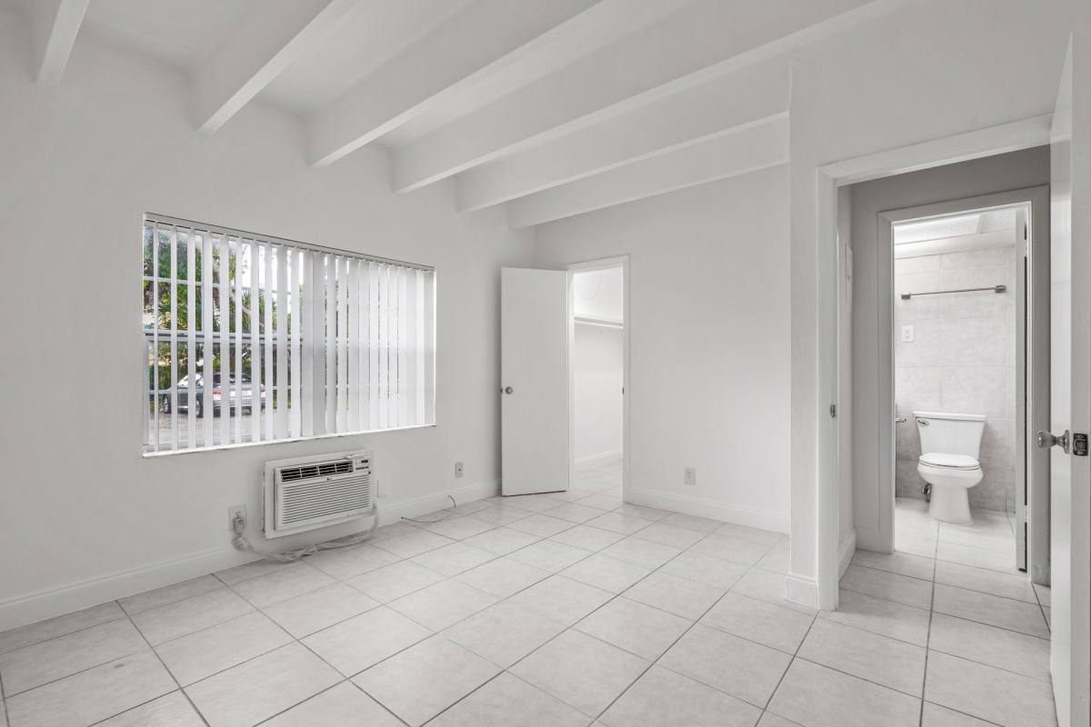 Apartment for rent at 330 NW 20th St, Boca Raton, FL 33431
