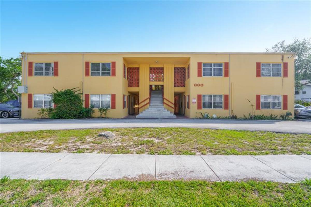 Apartment for rent at 330 NW 20th St, Boca Raton, FL 33431
