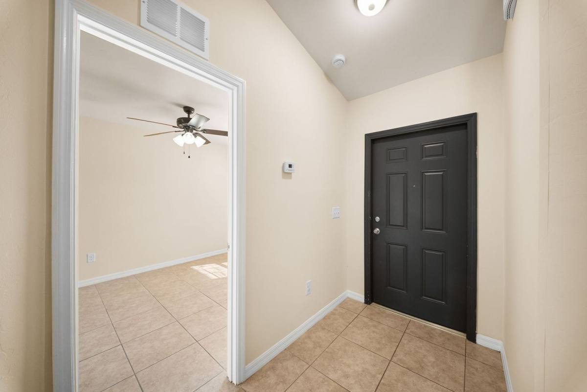 Apartment for rent at 2820-2824 SW 7th Place, Cape Coral, FL 33914