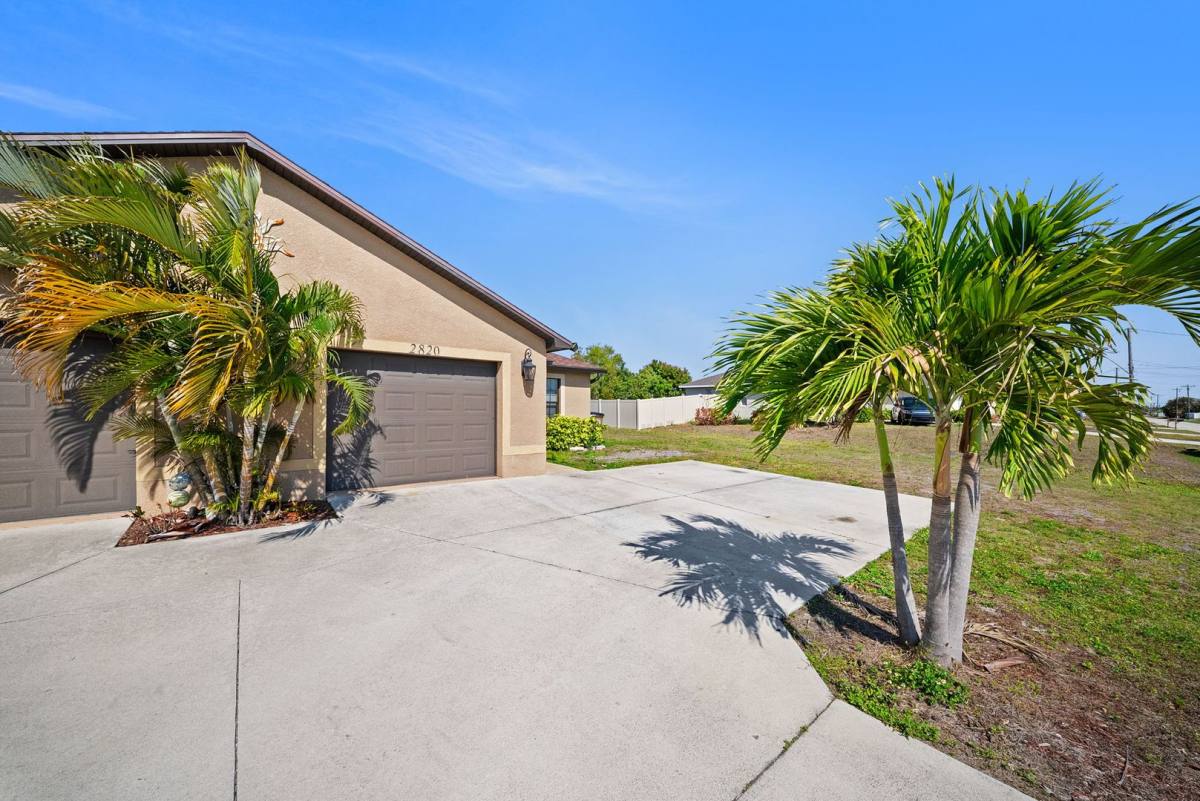 Apartment for rent at 2820-2824 SW 7th Place, Cape Coral, FL 33914