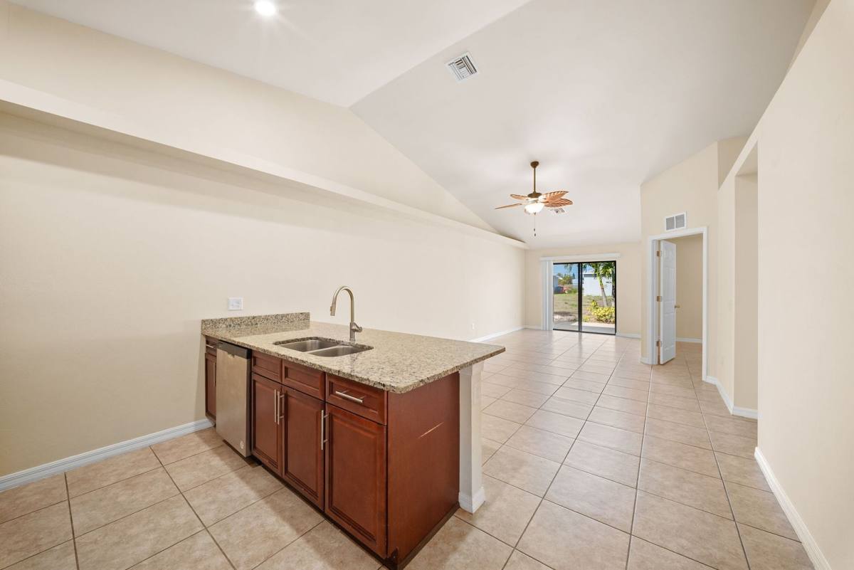 Apartment for rent at 2820-2824 SW 7th Place, Cape Coral, FL 33914