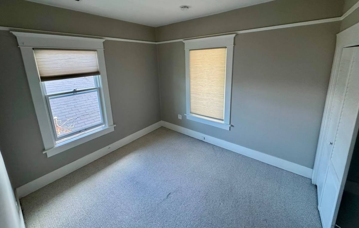 House for rent at 2114 5th Ave W, Seattle, WA 98119