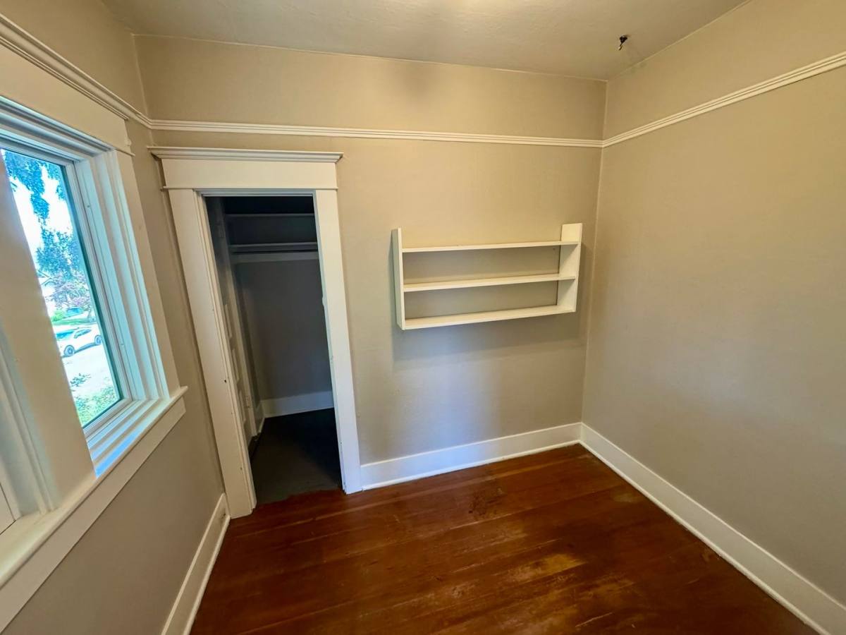 House for rent at 2114 5th Ave W, Seattle, WA 98119