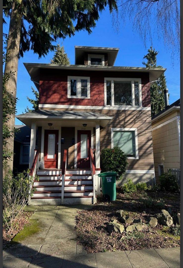 House for rent at 2114 5th Ave W, Seattle, WA 98119