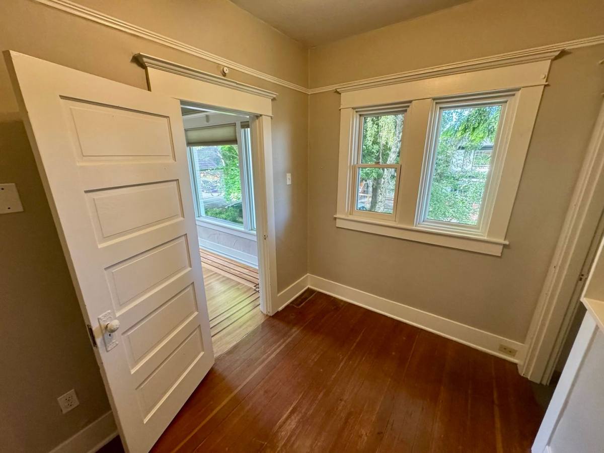 House for rent at 2114 5th Ave W, Seattle, WA 98119