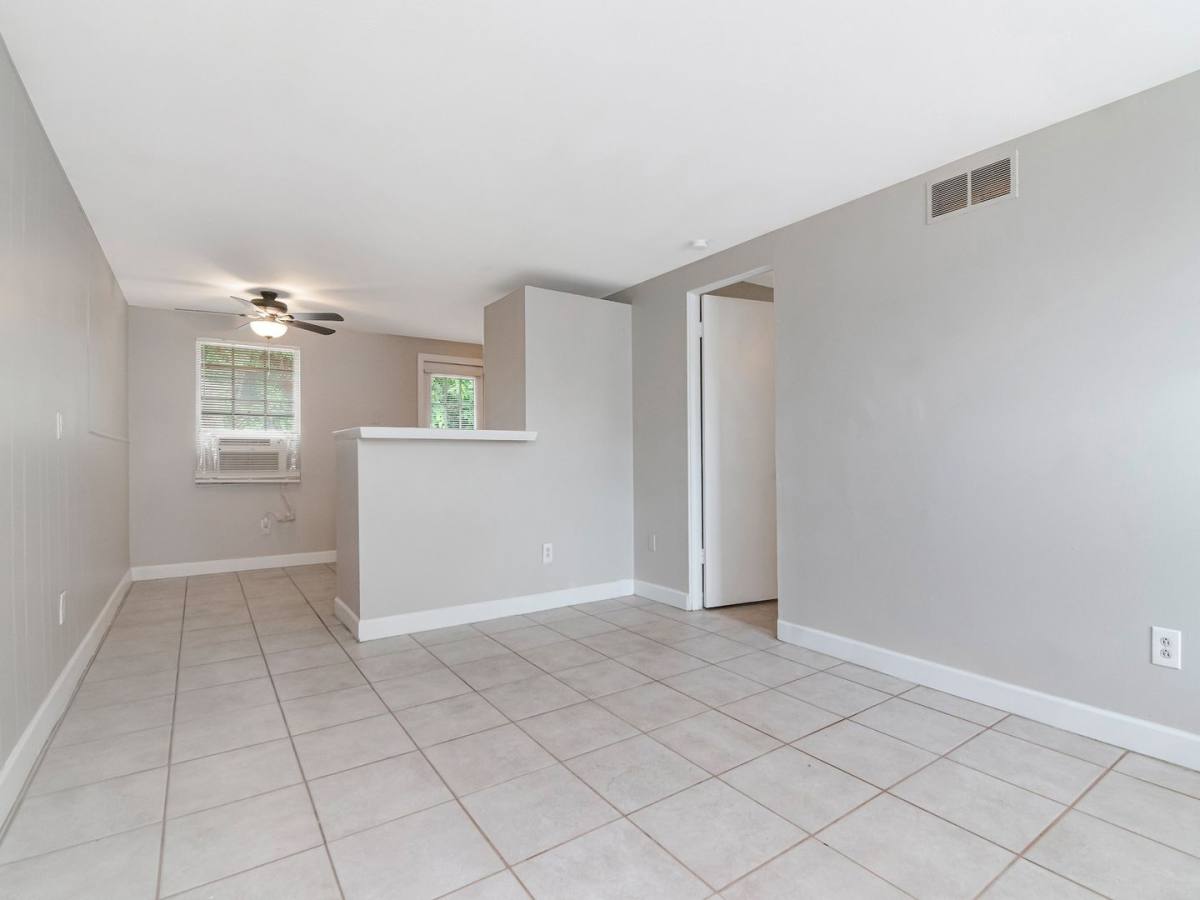 House for rent at 104 Karde Lane, Brandon, FL 33510