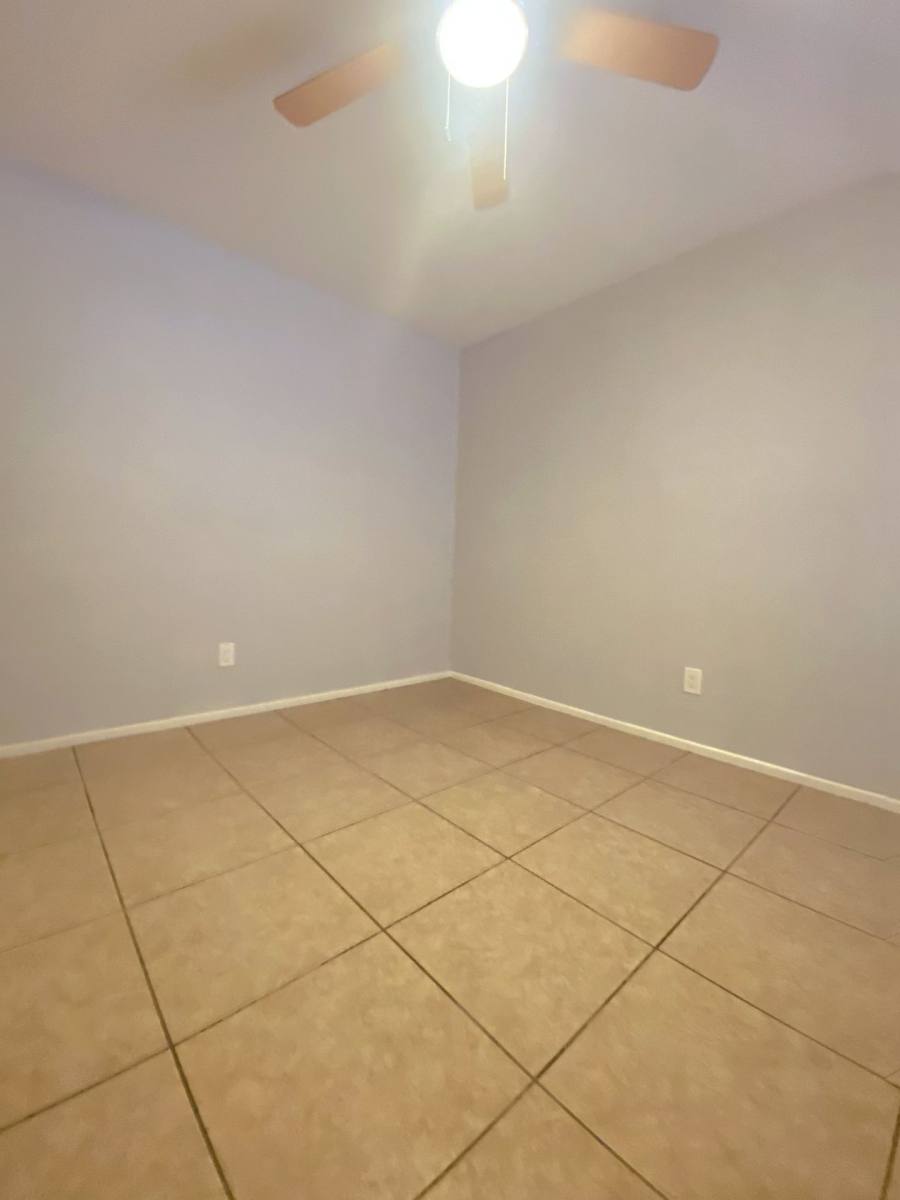 Condo for rent at 3027 E Grandview Rd, Phoenix, AZ 85032
