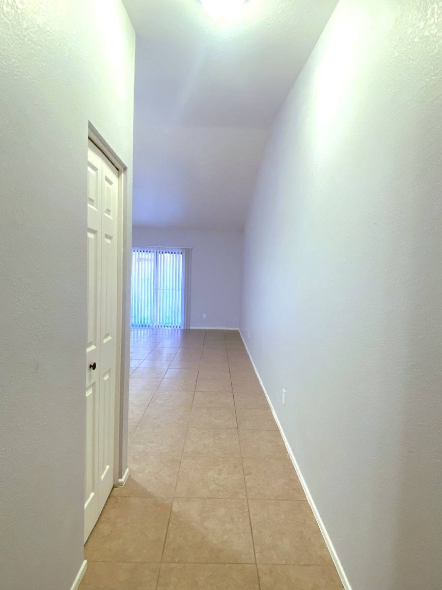 Condo for rent at 3027 E Grandview Rd, Phoenix, AZ 85032