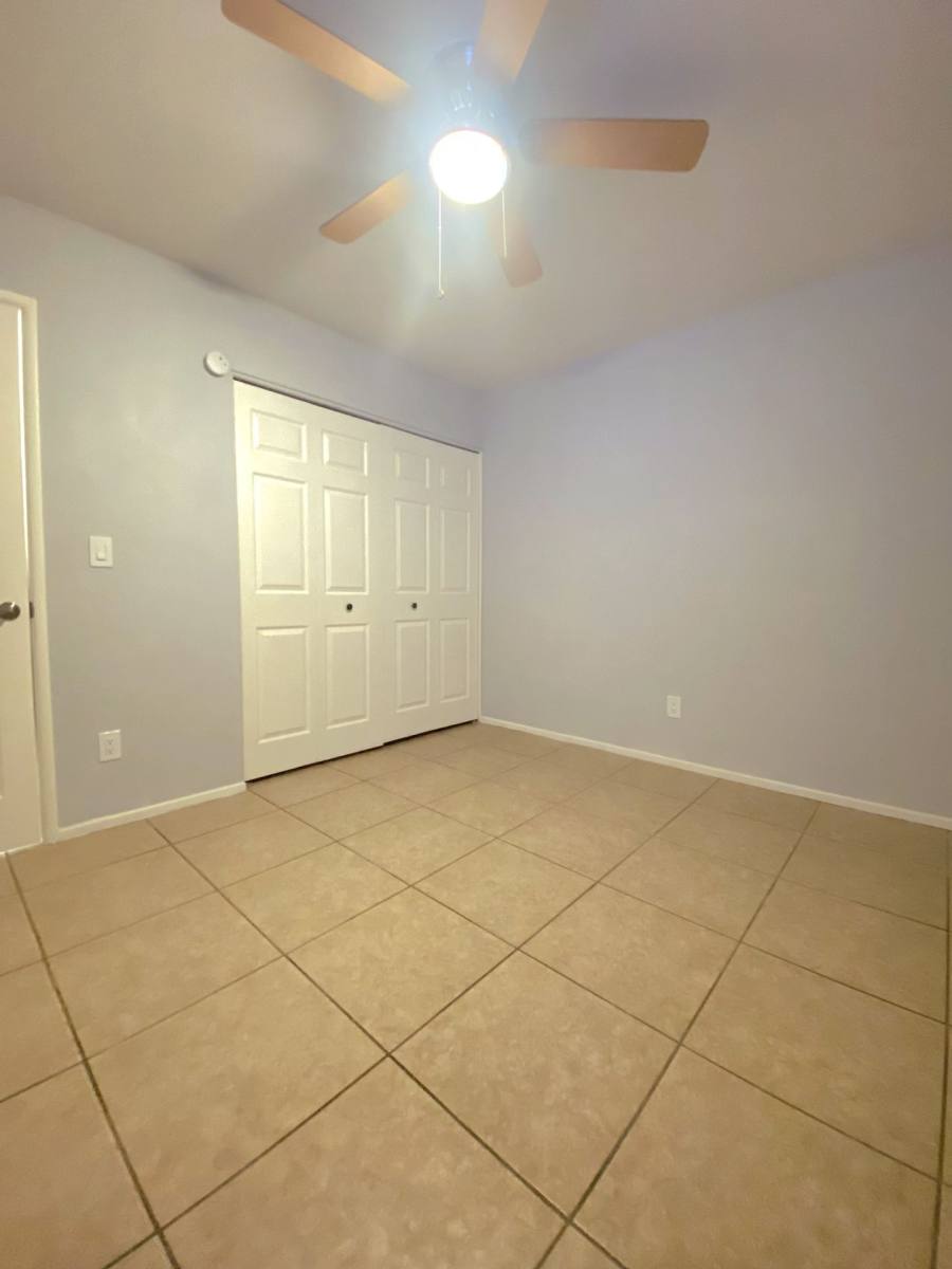 Condo for rent at 3027 E Grandview Rd, Phoenix, AZ 85032