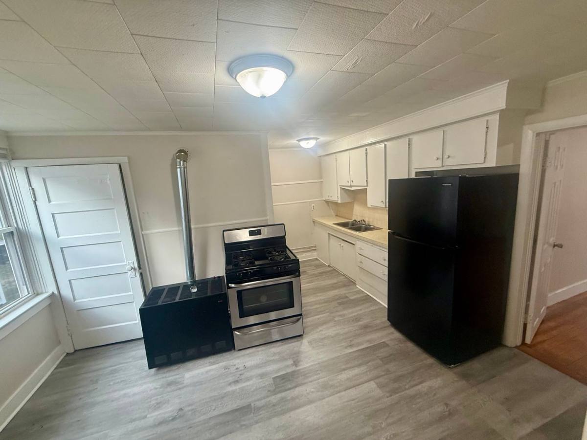 Apartment for rent at 40 Prospect Ave, Danielson, CT 06239