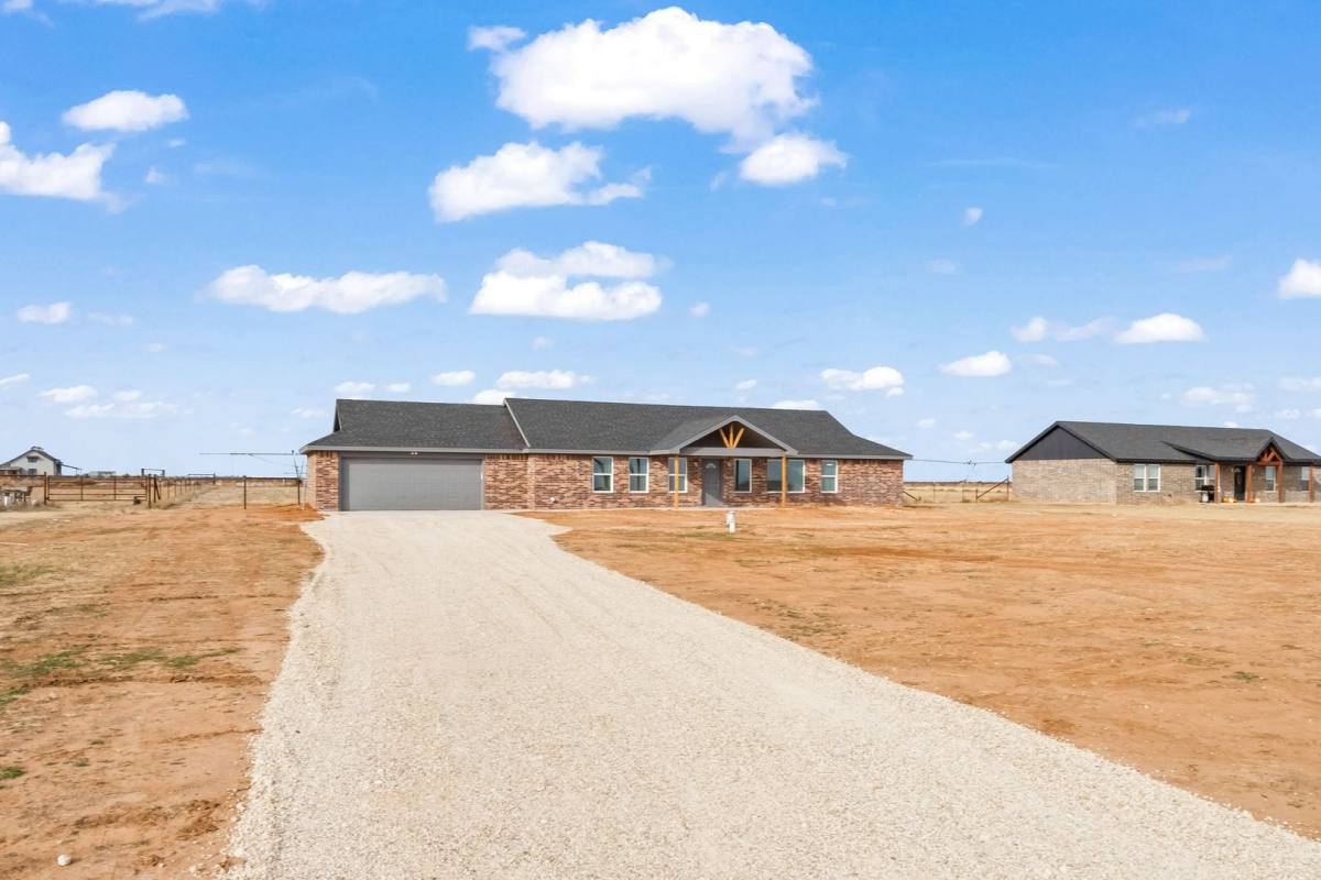 House for rent at 10309 N Cr, Lubbock, TX 79403