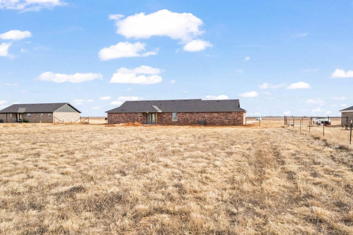 House for rent at 10309 N Cr, Lubbock, TX 79403