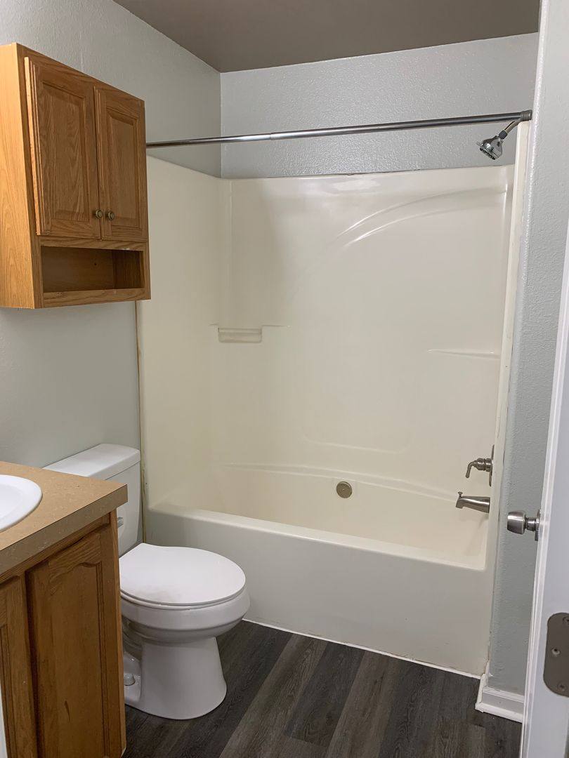 Apartment for rent at 771 Hilltop Dr, Claremore, OK 74017