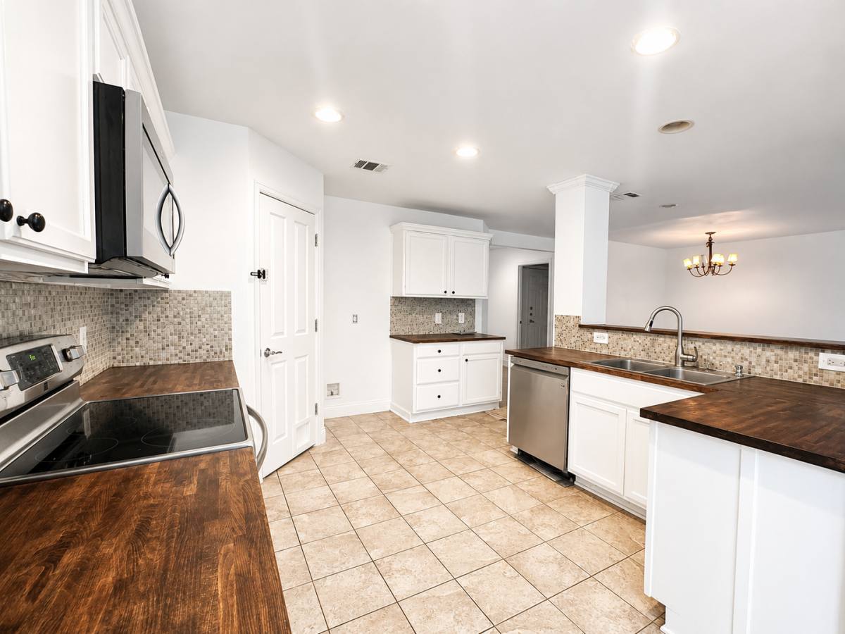 House for rent at 789 Kingfisher Lane, Leander, TX 78641