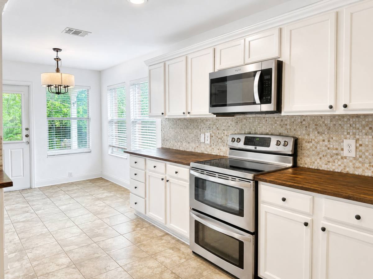 House for rent at 789 Kingfisher Lane, Leander, TX 78641