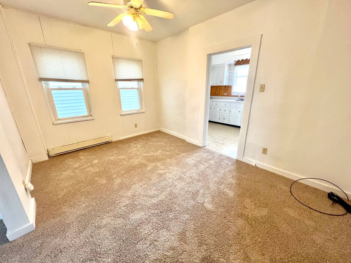 Apartment for rent at 1613 Fourth Ave, New Kensington, PA 15068