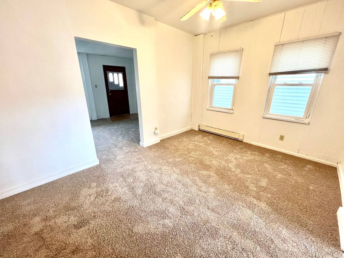 Apartment for rent at 1613 Fourth Ave, New Kensington, PA 15068