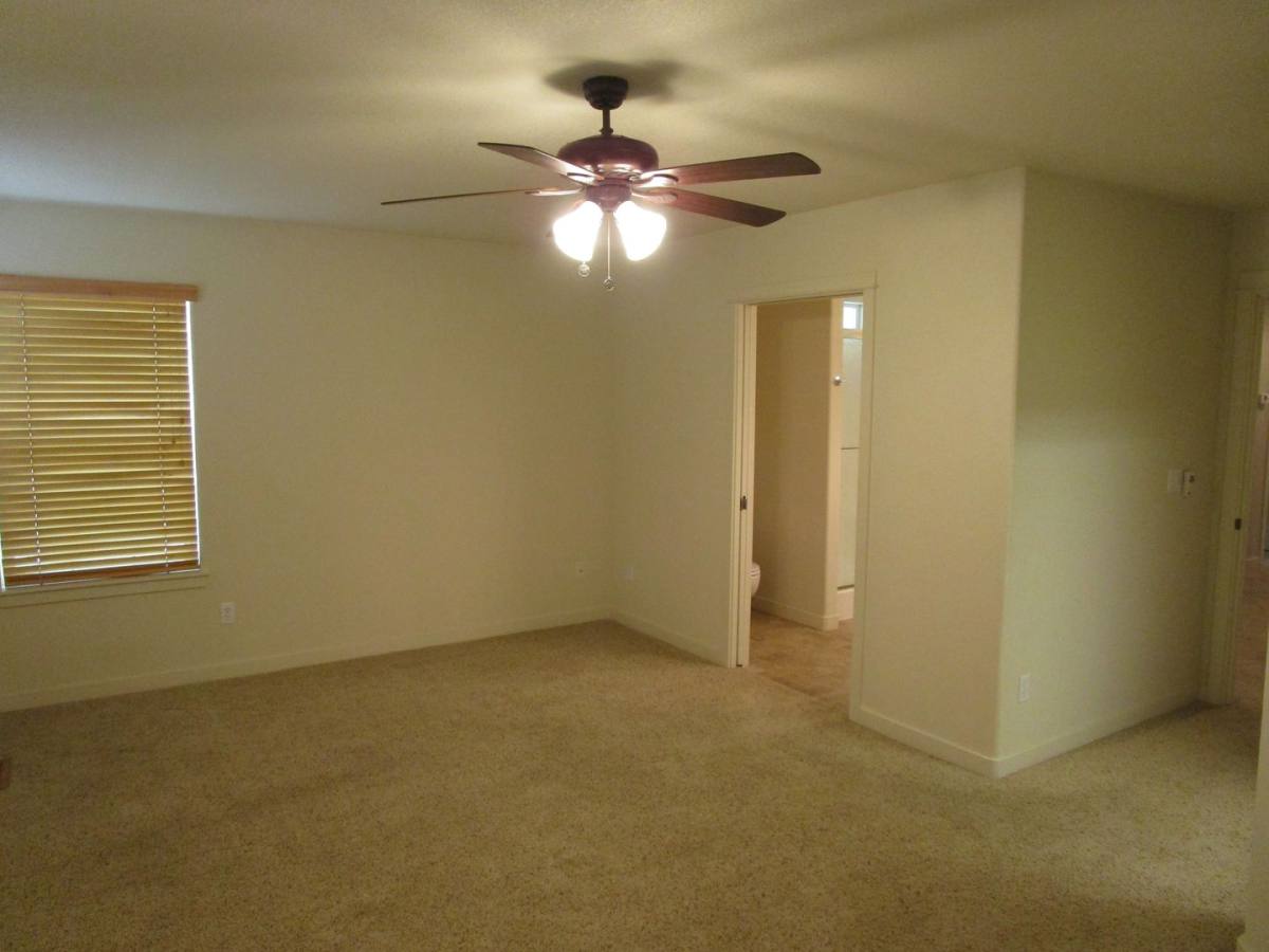House for rent at 534 NE Brookstone Dr, Prineville, OR 97754