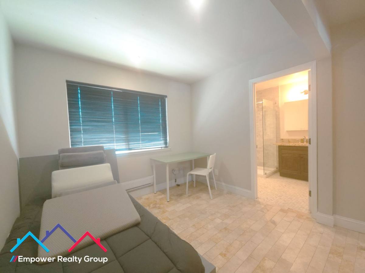 Apartment for rent at 1444 Walnut St, Berkeley, CA 94709