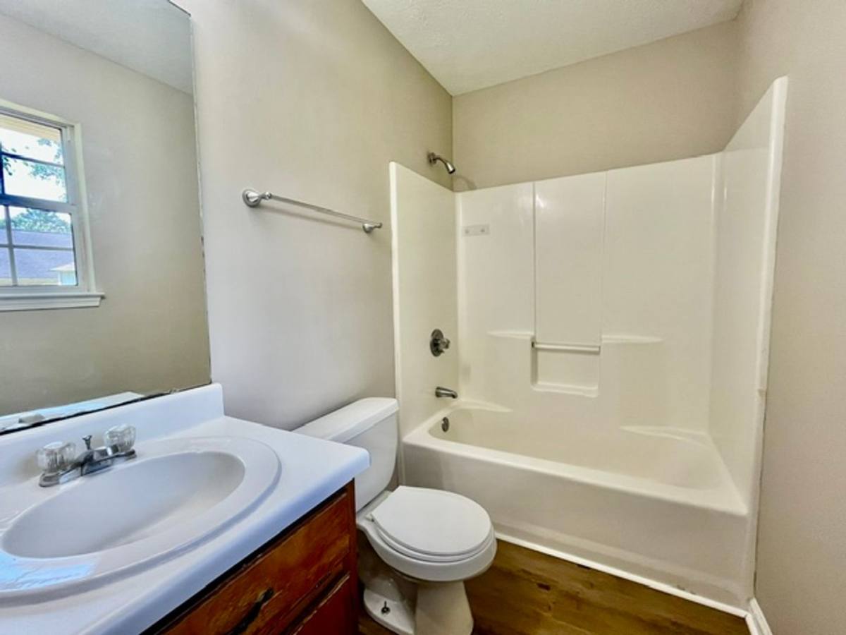 Apartment for rent at 9-11 Pebblecreek Dr, Rome, GA 30165