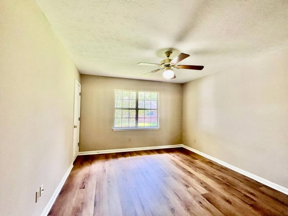 Apartment for rent at 9-11 Pebblecreek Dr, Rome, GA 30165