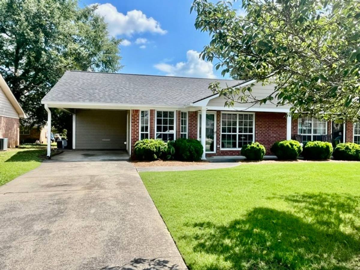 Apartment for rent at 9-11 Pebblecreek Dr, Rome, GA 30165