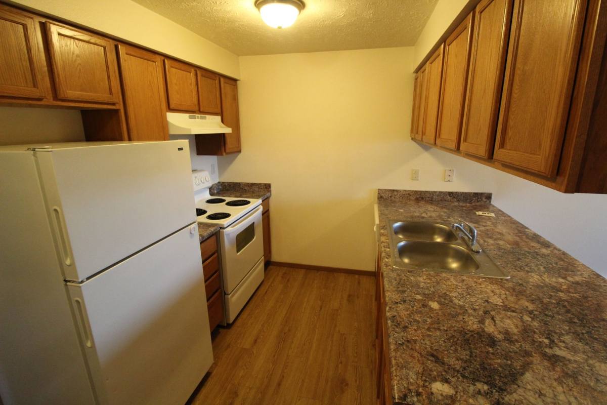 Apartment for rent at 10 E Pineridge Court, Spokane, WA 99208
